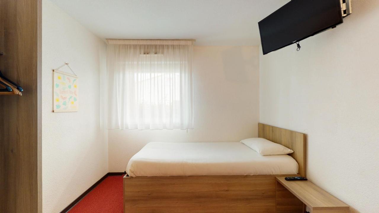 L'Auberge Everhotel de Tarbes-Ibos Exterior foto